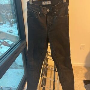 Madewell 9 inch high rise skinny jean faded black 23